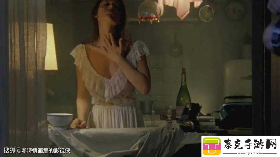 黄片脱衣服