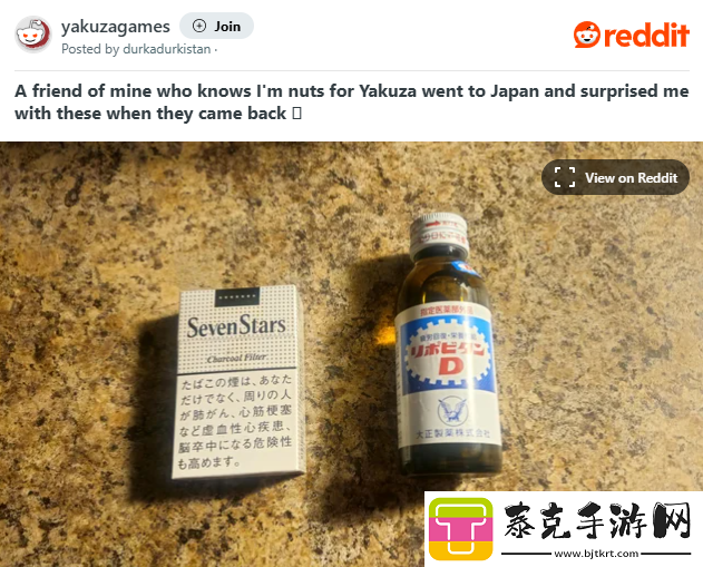 老外兴奋展示如龙联动周边